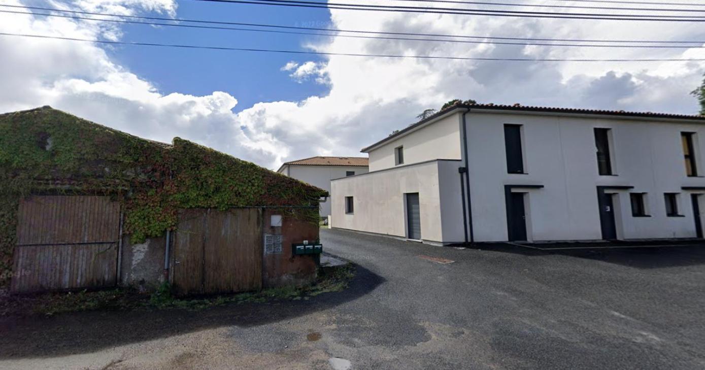 Du Vignoble A L'Atlantique - Residence Montifault Gites Du 2 Au 3 Pieces Le Pallet Экстерьер фото